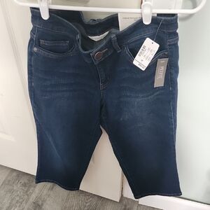 Dark Blue Denim Capris